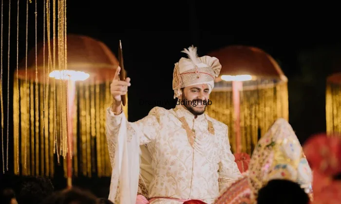 ROYAL BROTHERS STUDIO